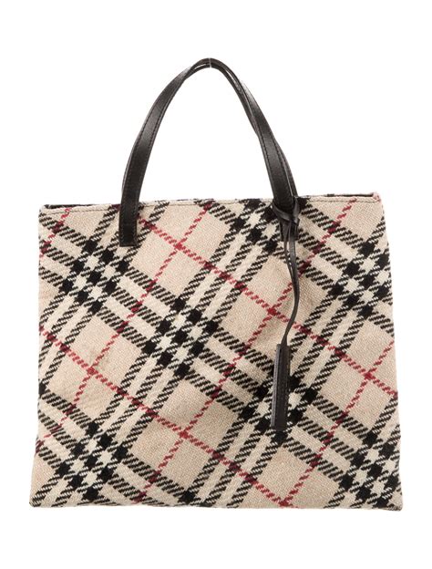 burberry beutel wolle|Burberry tote bag.